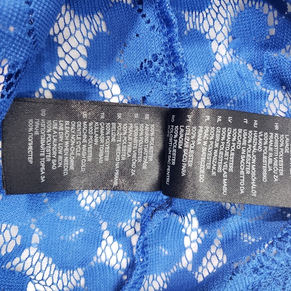 H&M Lace Blouse - Picture 10 of 10